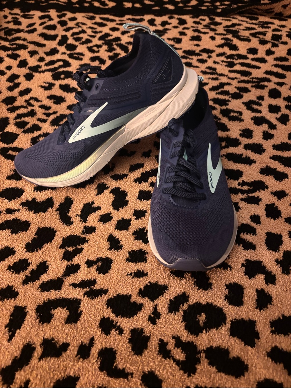 Brooks Women's Navy Running Sneakers with Light Aqua Swoosh